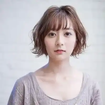 邱艳柠